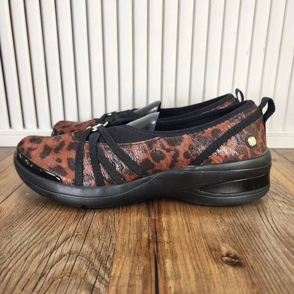 Bzees Rosie Womens Sz 8 M Black Leopard Print Slip On Comfort Loafer Flats Shoes